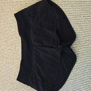 Lululemon Speed Up shorts